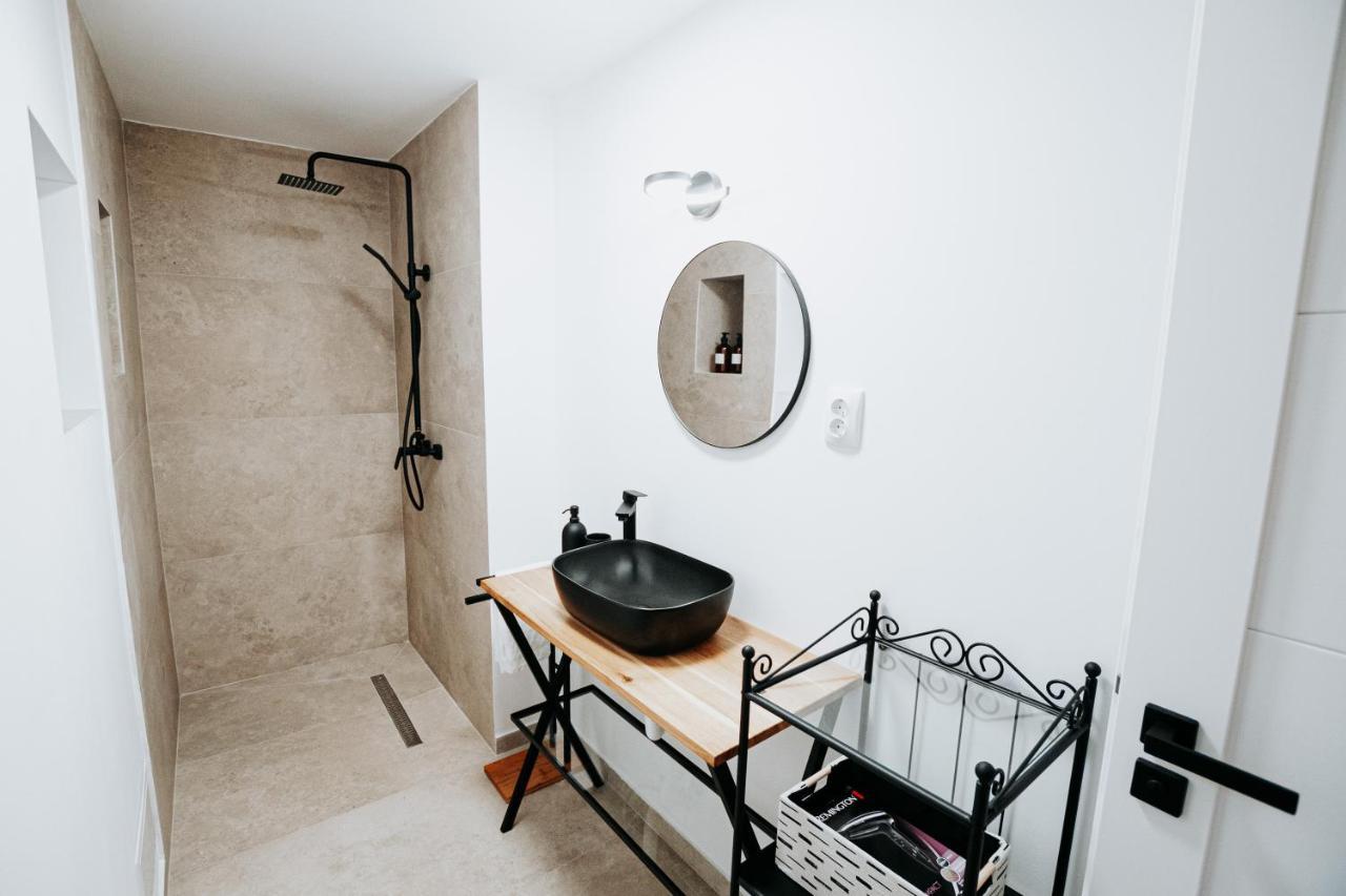 Authentic Old Town Retreat Apartment Sibiu Ngoại thất bức ảnh